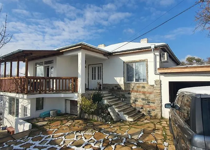 The White House Kamilski Dol