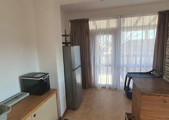 Villa The White House