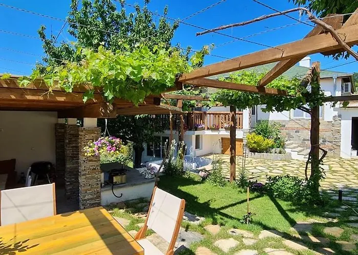 The White House Villa