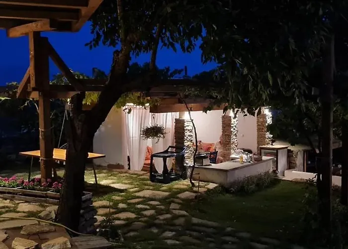 Villa The White House Kamilski Dol